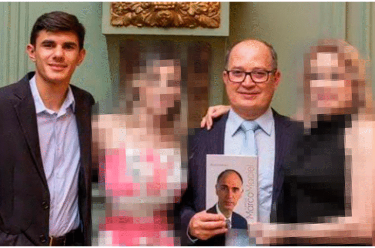 Felipe Emanoel com familiares. Reprodução: Instagram