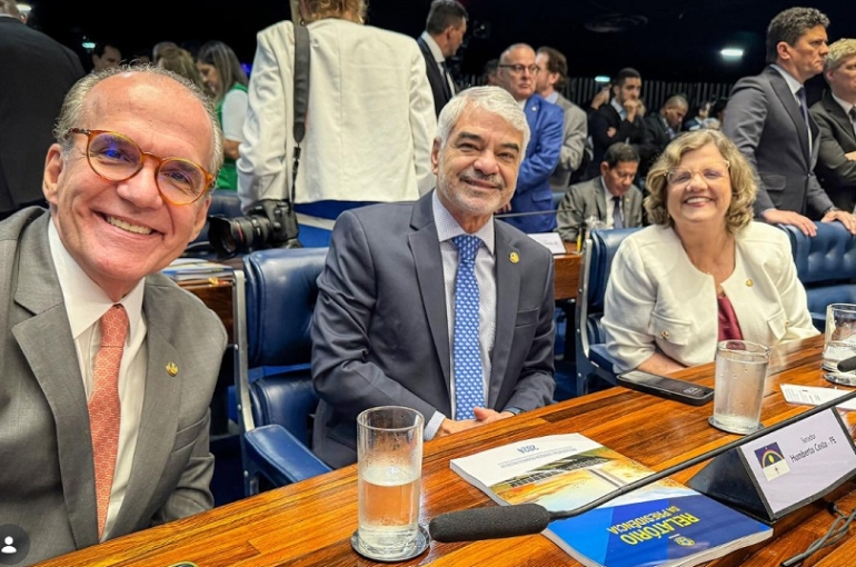 Dos três senadores pernambucanos, DueIre é o que já declarou apoio à CPI Foto: Instagram