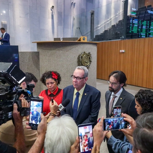 plenário denúncia reduzido