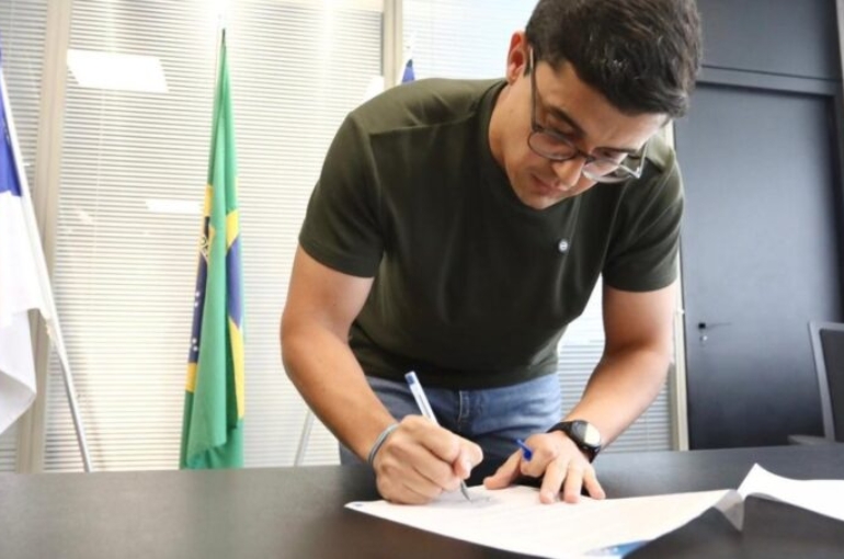 Prefeito do PCdoB turbinou em mais R$ 24,5 milhões orçamento de shows e eventos em 2026 - Foto: Hélia Scheppa/Prefeitura do Recife