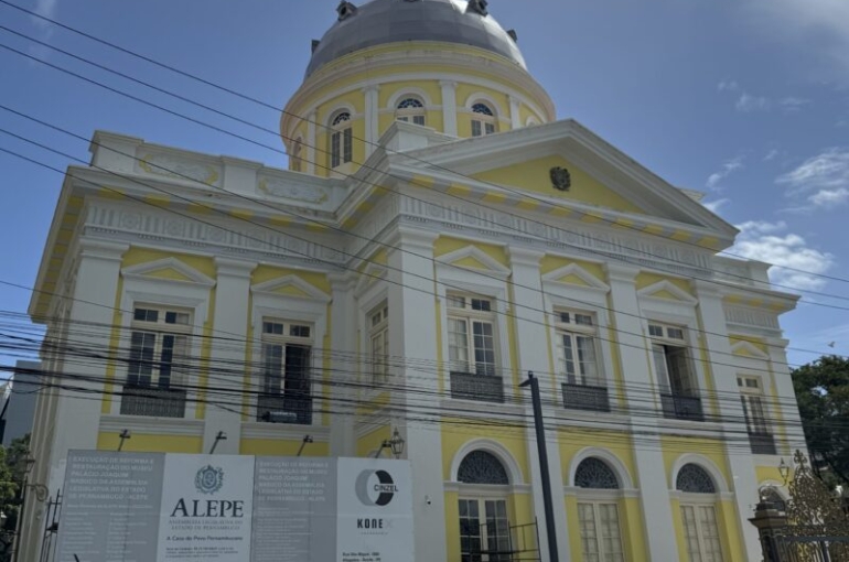 Obra foi contratada por R$ 23,7 milhões e agora, após um reajuste e um aditivo, está em R$ 36 milhões